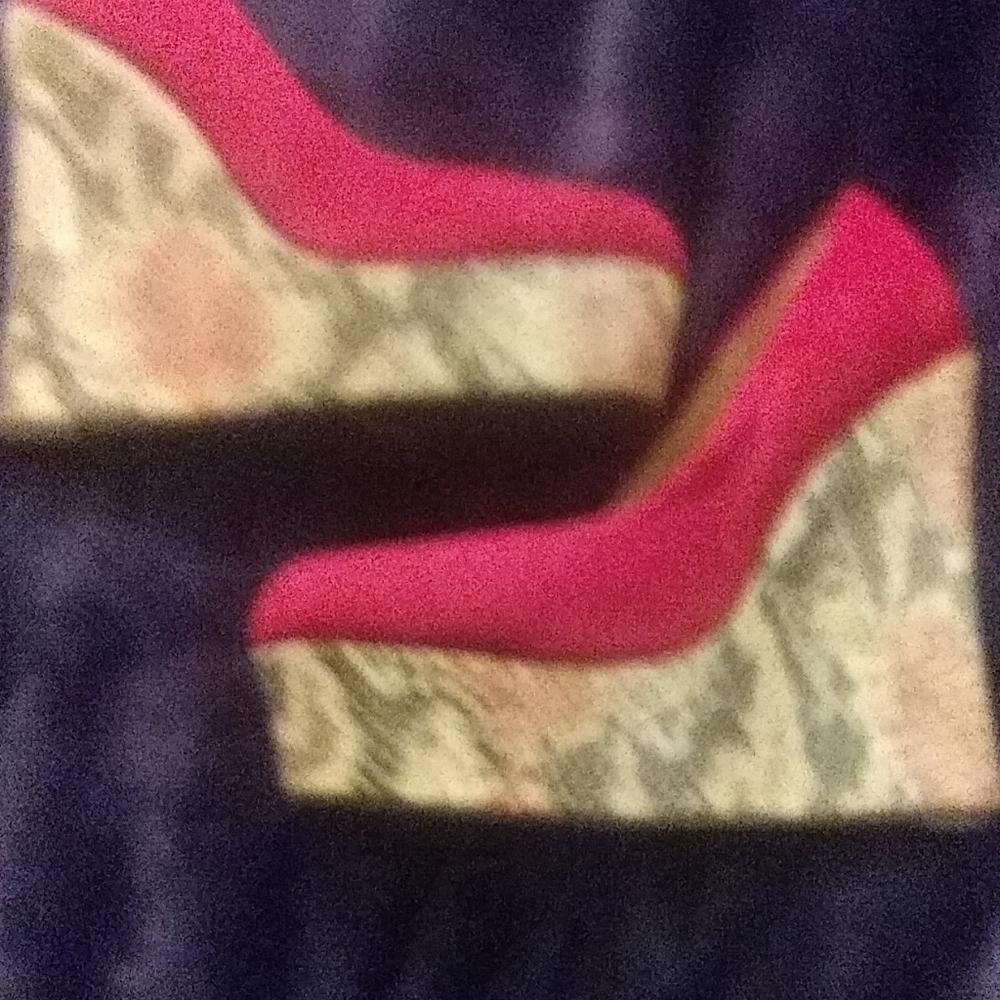 Wedges - Picture 2 of 3